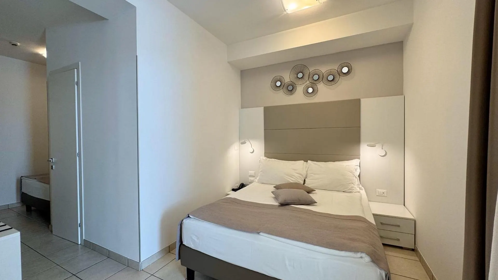 Hotel Lux Καόρλε Ιταλία