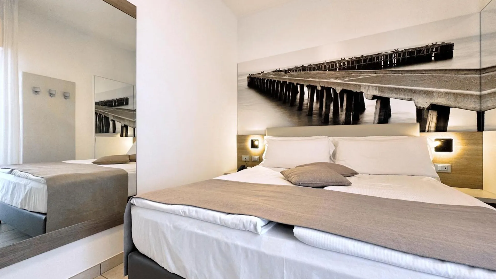 Hotel Lux Caorle 3*,  Italy
