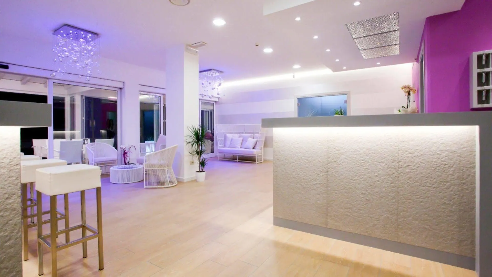 Hotel Lux Καόρλε Ιταλία